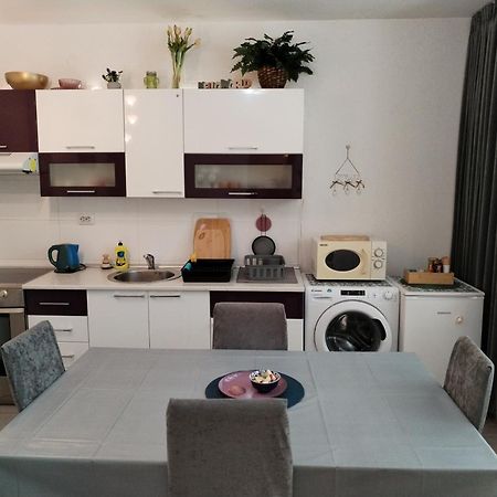 Apartment Suzana 2Br Split With Balcony Kültér fotó